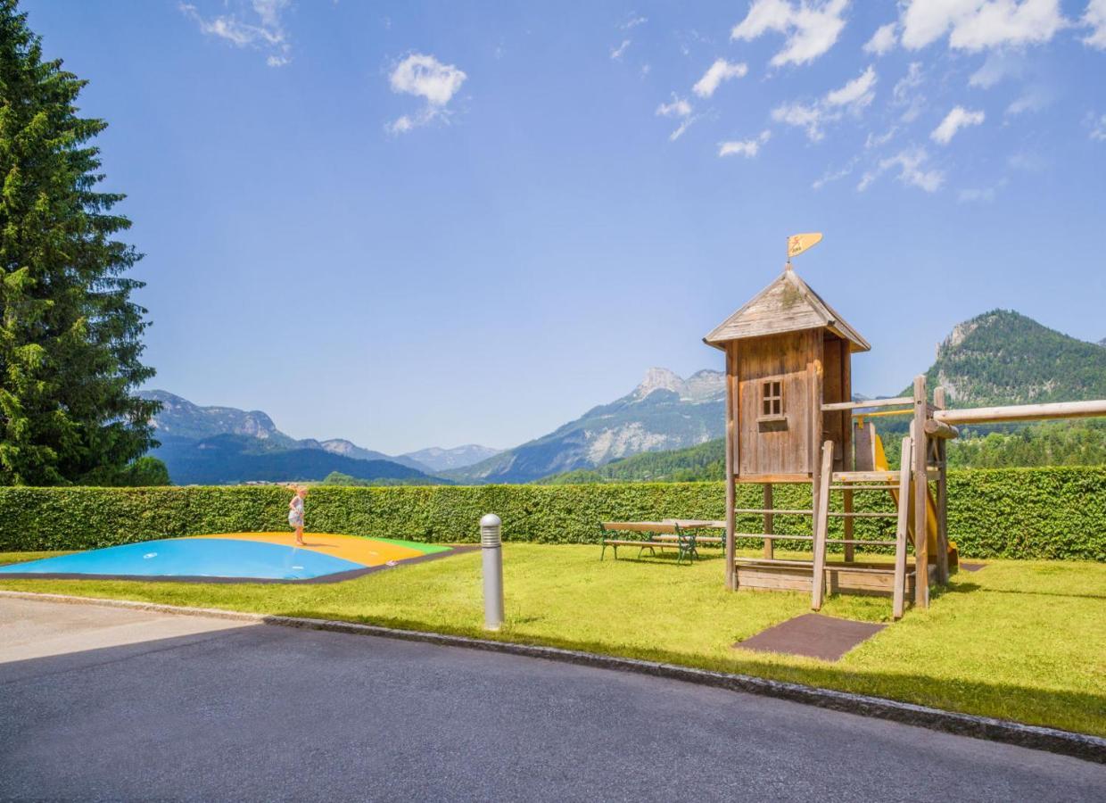 JUFA Hotel Bad Aussee Buitenkant foto