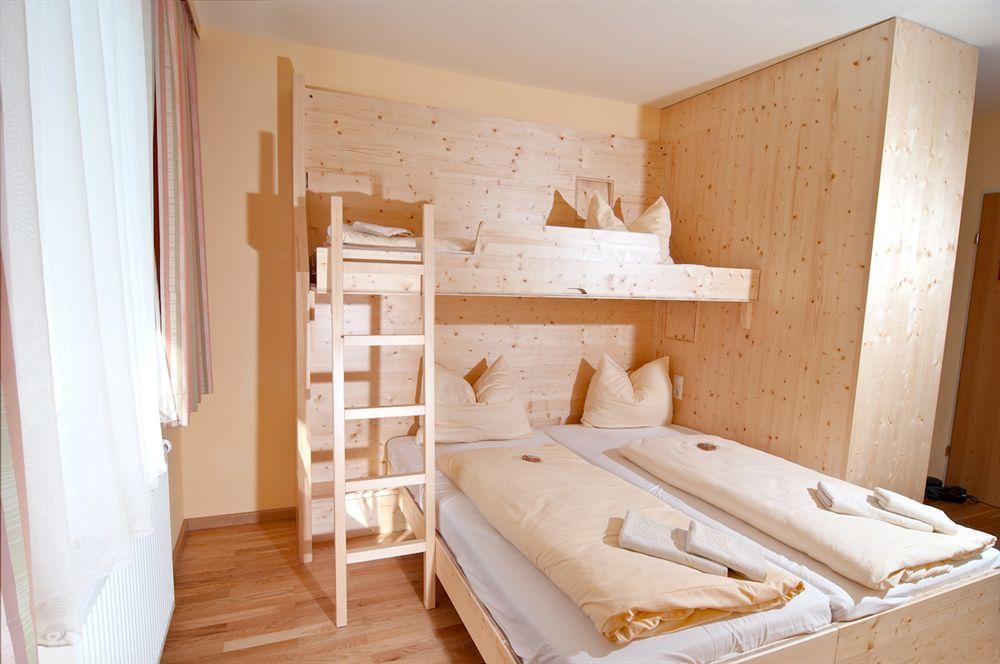 JUFA Hotel Bad Aussee Buitenkant foto