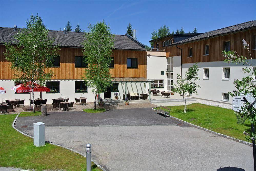 JUFA Hotel Bad Aussee Buitenkant foto